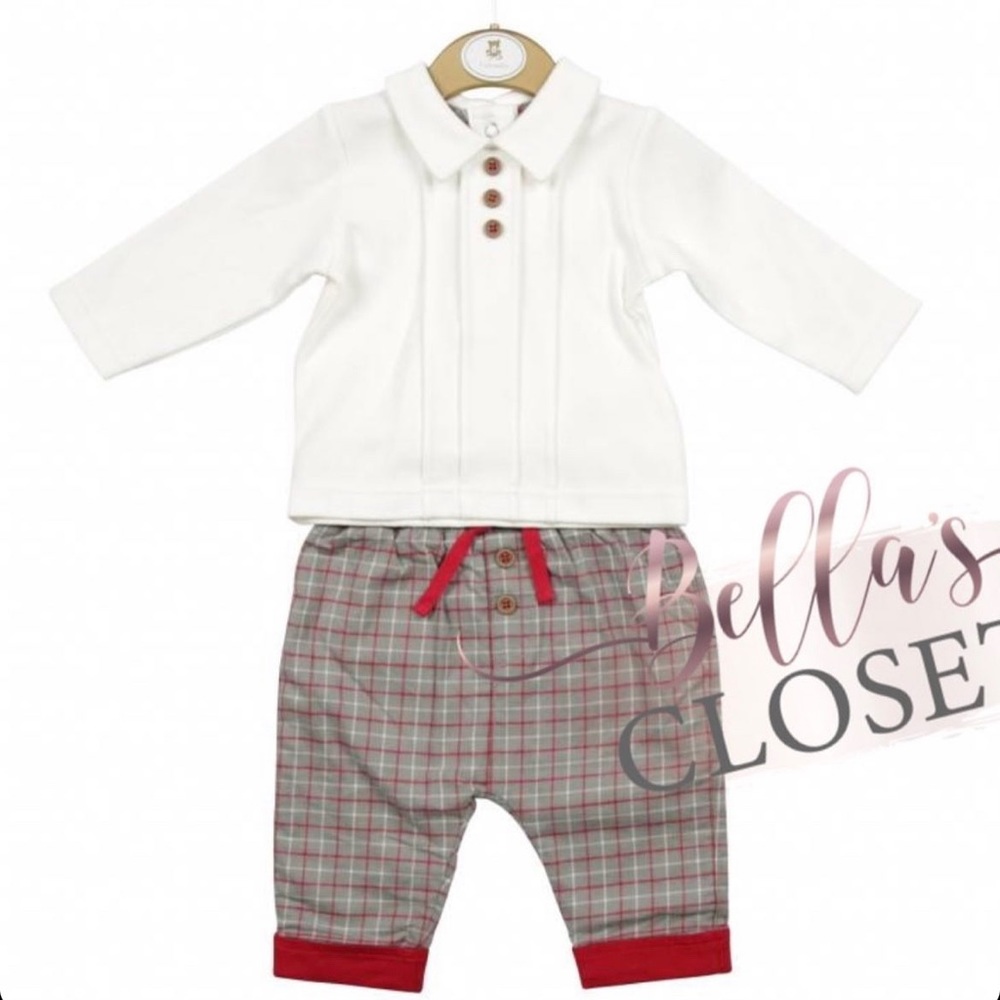 COPY - New with tag baby boys European 2pc set
